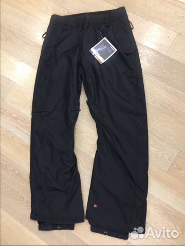 Новые сноубордические брюки Quiksilver Новые сноубордические брюки Quiksilver
