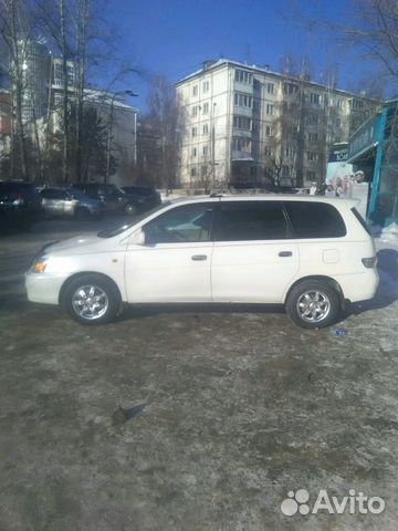 Toyota Gaia 2.0 AT, 2001, 207 000 км