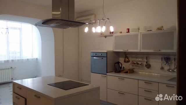 4-к квартира, 140 м², 5/14 эт.