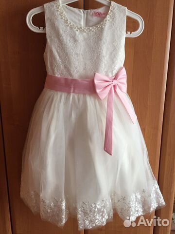 Платье нарядное на 6-9 лет