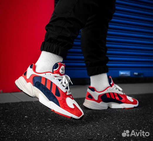Кроссовки Adidas Yung 1