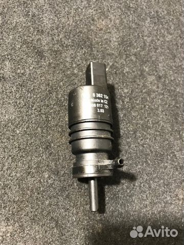 Насос омывателя BMW E39 67128362154 Насос омывателя BMW E39 67128362154