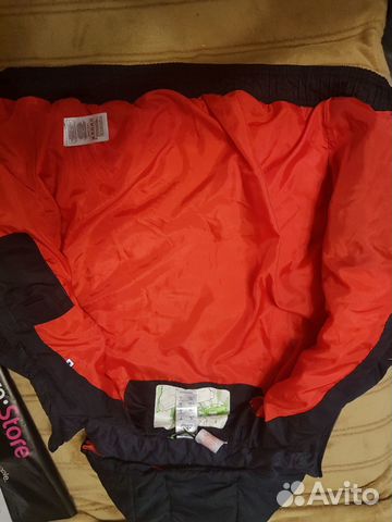 Куртка adidas 140р