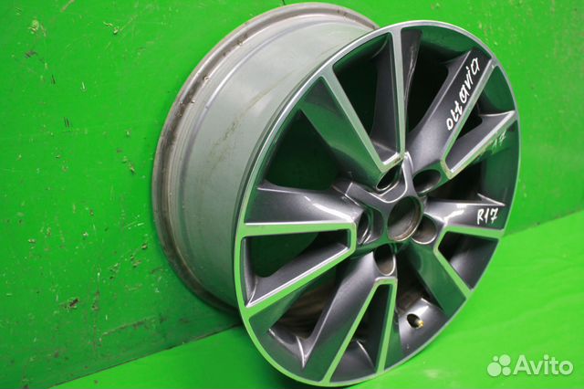 Диск Skoda Octavia A7 17 г Диск Skoda Octavia A7 17 г