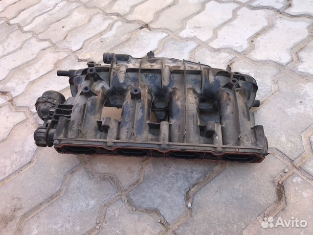 Впускной коллектор VW Tiguan б/у