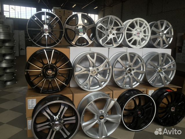 Всесезонные шины R16 245/70/16 Nokian Rotiiva AT Всесезонные шины R16 245/70/16 Nokian Rotiiva AT