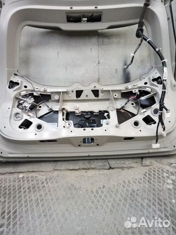 Дверь багажника X-trail