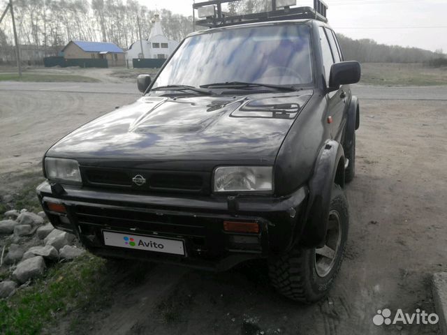 Nissan Terrano 2.4 МТ, 1995, 150 000 км