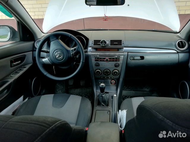 Mazda 3 2.0 МТ, 2006, 170 000 км