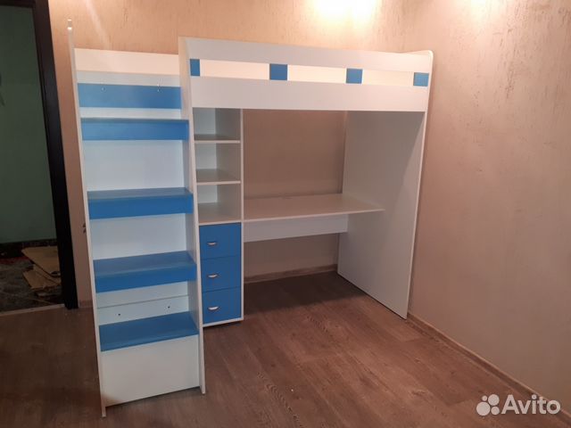 Кровать-чердак с рабочей зоной Кровать-чердак с рабочей зоной