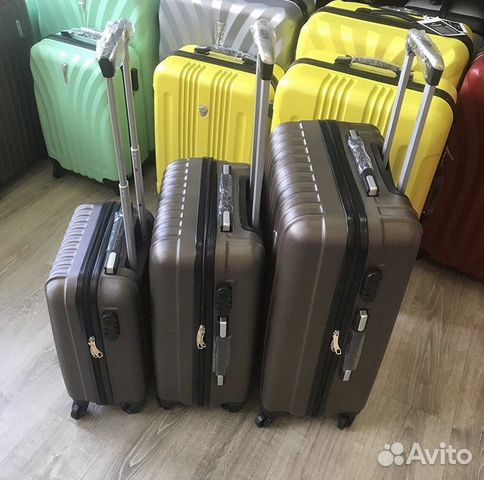 Чемодан крепкий Чемодан крепкий