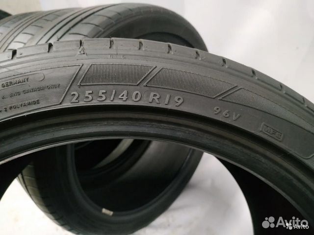 Летние шины 255/40 R19 Dunlop Sp Sport Maxx GT 98V
