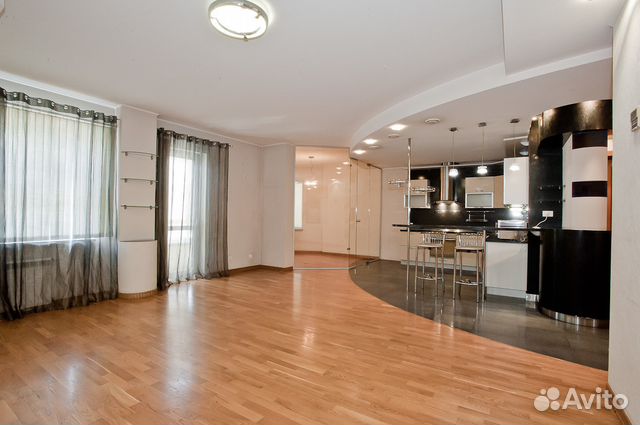 3-к квартира, 116 м², 3/10 эт.