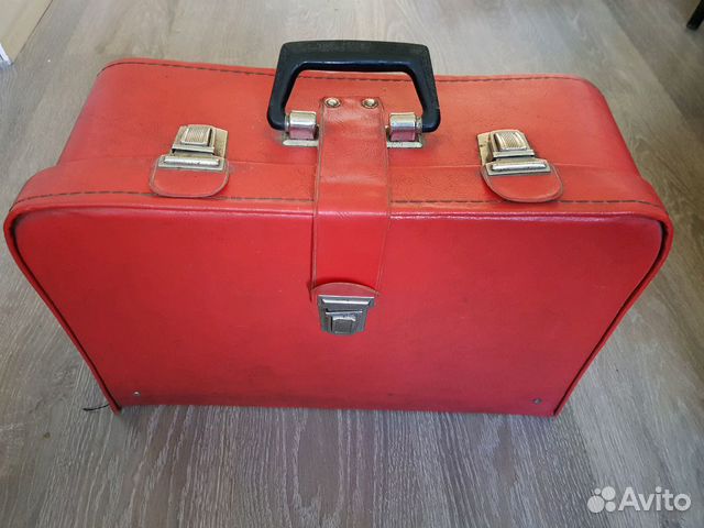 Швейная машинка Подольск 142