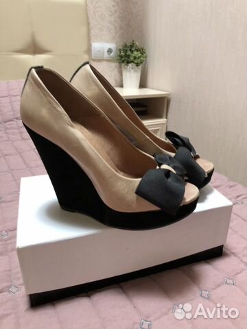 Туфли-лодочки на платформе 39 размер Туфли-лодочки на платформе 39 размер