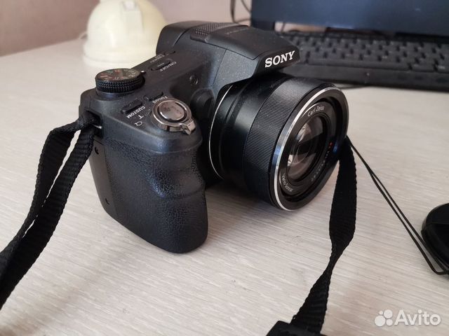 Sony DSC - HX200