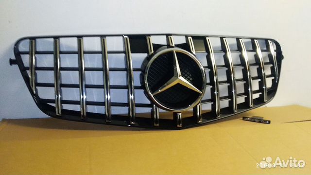 Решетка радиатора GT w212 дорестайлинг