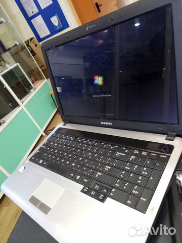 84742242400 Ноутбук SAMSUNG 15.6 для интернета intel T4500/2G