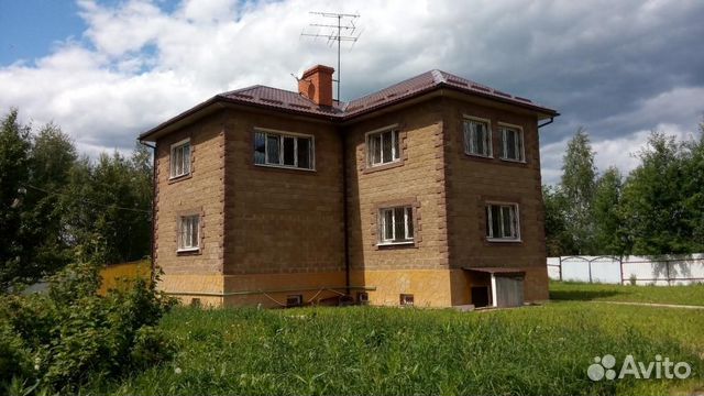 Дом 223.1 м² на участке 17.8 сот. Дом 223.1 м² на участке 17.8 сот.