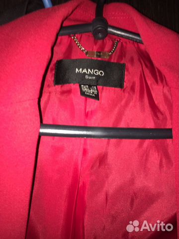 Красный пиджак mango