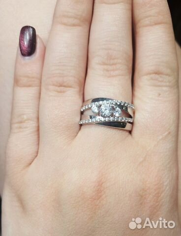 Серебряное кольцо с фианитами