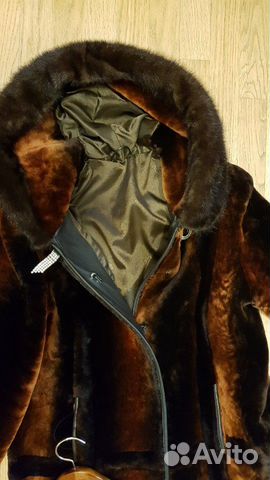 Шуба Kristy мутон, отделка норкой 48-50 р-р Шуба Kristy мутон, отделка норкой 48-50 р-р