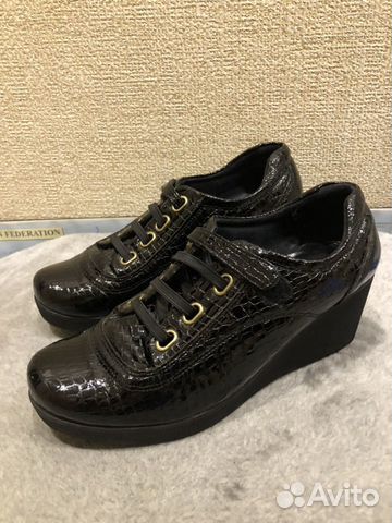 Туфли женские Туфли женские