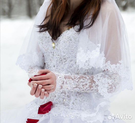 Свадебное платье