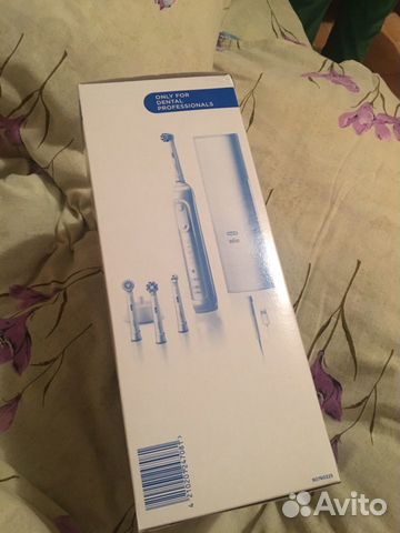 Электронная зубная щётка Oral-B Braun