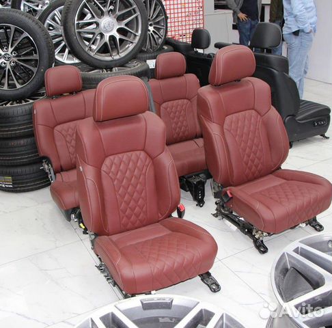Перетяжка салона Toyota Land Cruiser 200
