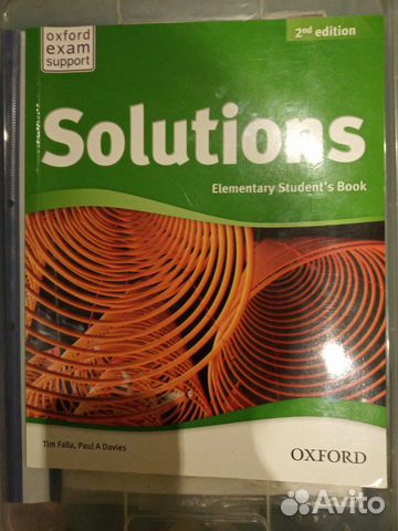 Solution elementary teachers book. Solutions Elementary student's book. Solutions: Elementary. Solutions Elementary times.