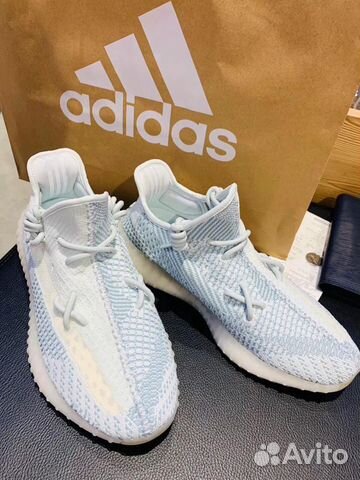 Кроссовки Adidas x Yeezy Boost 350 все размеры Кроссовки Adidas x Yeezy Boost 350 все размеры