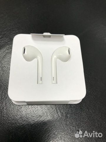 Наушники Apple EarPods Lightning оригинал Наушники Apple EarPods Lightning оригинал