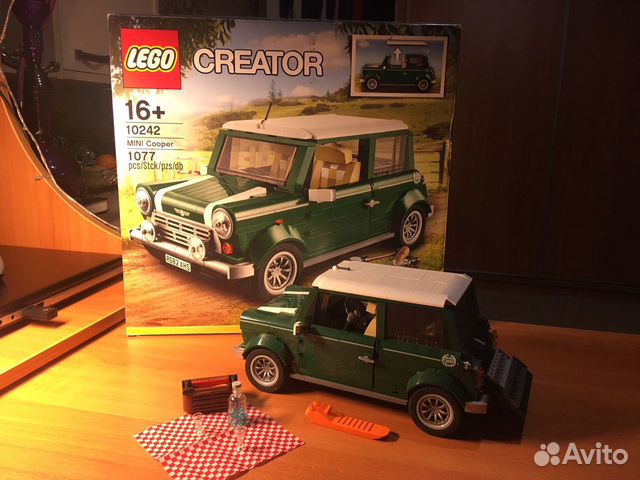 lego creator 10242