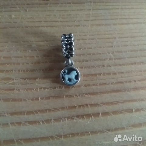 Редкий шарм Pandora