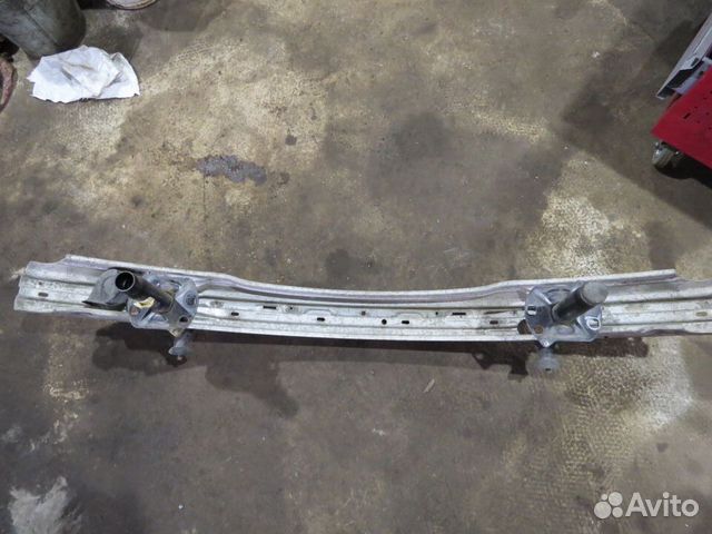 Усилитель переднего бампера BMW E46