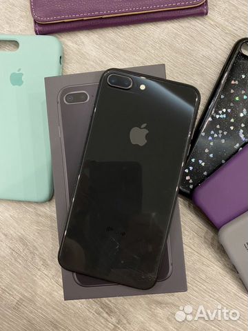 Телефон iPhone 8 Plus 64 Гб Телефон iPhone 8 Plus 64 Гб