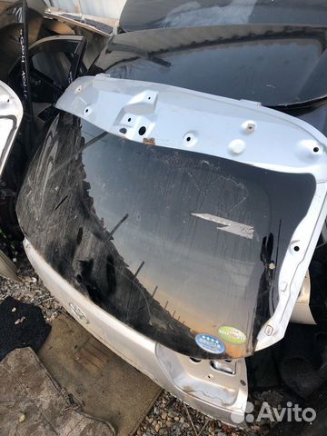 Заднее стекло в крышку багажника на Lexus RX 2 пок Заднее стекло в крышку багажника на Lexus RX 2 пок
