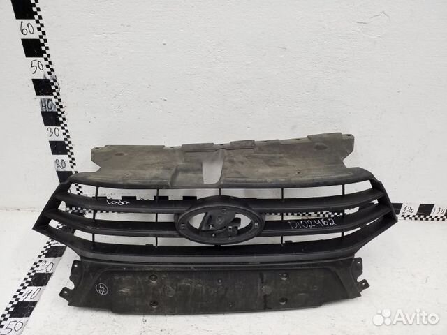 Решетка радиатора LADA Vesta Решетка радиатора LADA Vesta