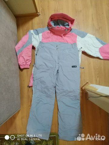 Костюм горнолыжный Костюм горнолыжный