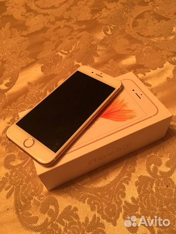 Телефон iPhone