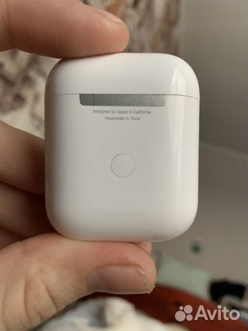 Apple AirPods 2