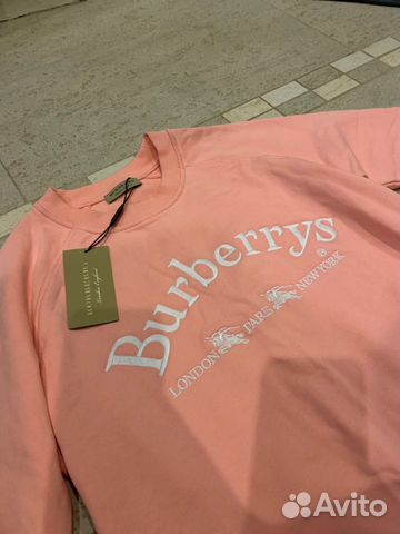 Свитшот Burberry в идеале Свитшот Burberry в идеале