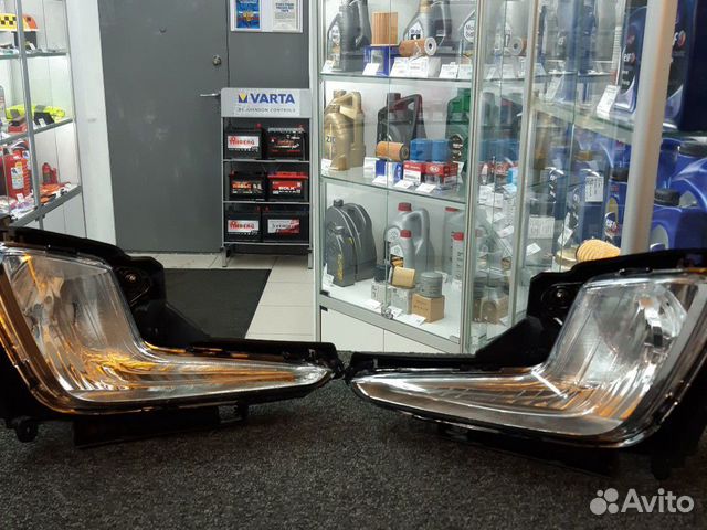 Фара противотуманная правая левая Киа Рио 3 10-14 Фара противотуманная правая левая Киа Рио 3 10-14