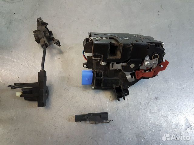 Ручка двери Keyless Audi A8 D3 2002-2009 г.в Ручка двери Keyless Audi A8 D3 2002-2009 г.в