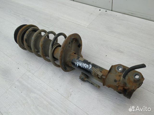 Амортизатор передний правый 4160179J02 Suzuki SX4 Амортизатор передний правый 4160179J02 Suzuki SX4