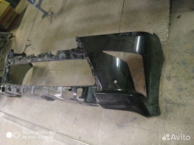 Бампер LX570 б/у