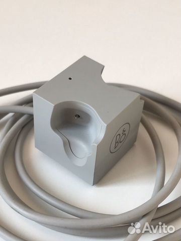 Зарядное устройство для наушников Bang & Olufsen H Зарядное устройство для наушников Bang & Olufsen H