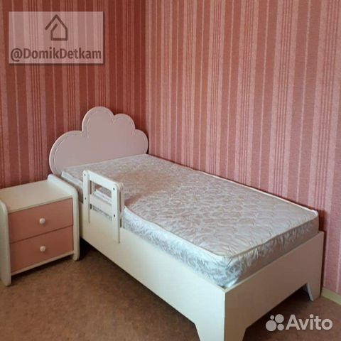 Детская кровать Детская кровать