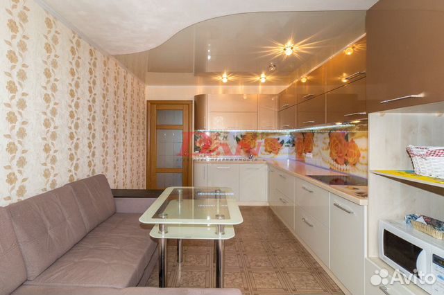 3-к квартира, 100 м², 7/10 эт.